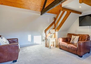 2 bedroom accommodation in Killerby, Cayton, near Scarborough