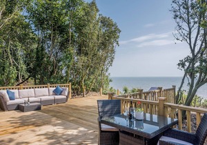 2 bedroom accommodation in Corton, near Lowestoft