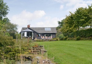 2 bedroom accommodation in Tregaron