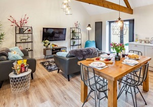 2 bedroom accommodation in Elsham, near Brigg