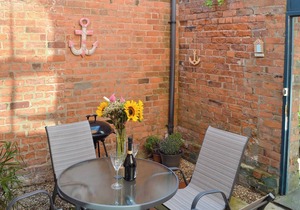 2 bedroom accommodation in Hornsea