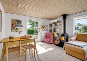 2 bedroom accommodation in Sunds