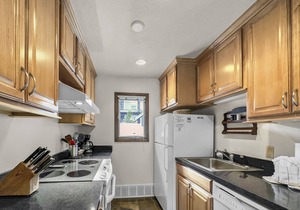 2 bedroom Condo overlooking Lake Dillon CC43