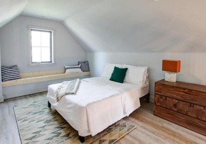 2 bedroom, East 18th Street