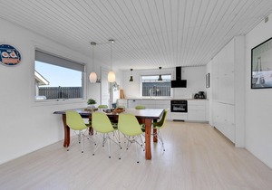 2 bedroom gorgeous home in Hesselager