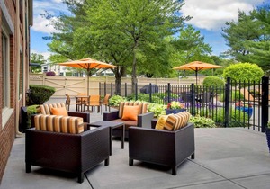 2 Classy Units! FREE Parking, Pets Allowed, Close to USS Constitution Museum!