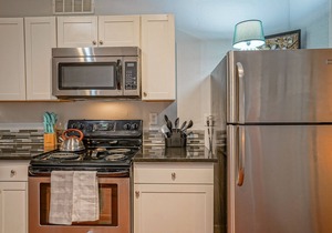 #2 in Old Town, 2bd/2ba, near I-40