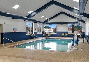 2-Star Hotel ∙ Quality Inn & Suites Mall of America - MSP Airport