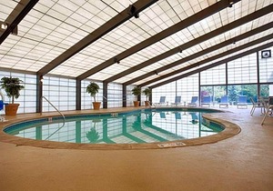 2-Star Hotel ∙ Best Western Plus New Englander