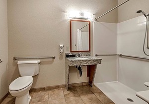 2-Star Hotel ∙ Candlewood Suites Burlington, an IHG Hotel
