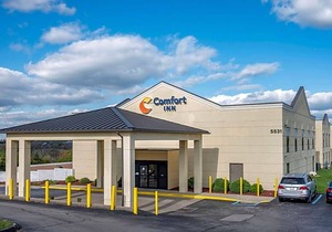 2-Star Hotel ∙ Comfort Inn Lexington Southeast