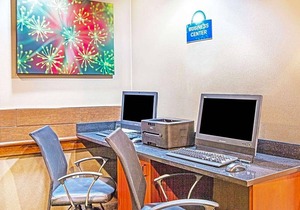 2-Star Hotel ∙ Days Inn by Wyndham Brewerton/ Syracuse near Oneida Lake