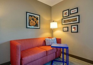 2-Star Hotel ∙ Hampton Inn Wilkesboro