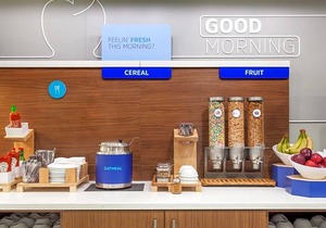 2-Star Hotel ∙ Holiday Inn Express - Newark Airport - Elizabeth, an IHG Hotel