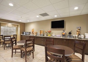 2-Star Hotel ∙ Microtel Inn & Suites by Wyndham Cambridge