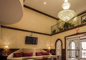 2-Star Hotel ∙ Quality Suites NYC Gateway