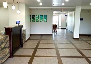 2-Star Hotel ∙ Quality Inn & Suites Watertown Fort Drum