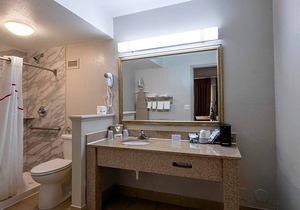 2-Star Hotel ∙ Red Roof Inn Charlottesville
