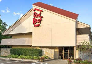 2-Star Hotel ∙ Red Roof Inn Detroit - Roseville St Clair Shores