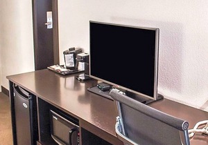 2-Star Hotel ∙ Sleep Inn & Suites Roseburg North Near Medical Center