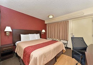 2-Star Hotel ∙ Red Roof Inn Benton Harbor - St. Joseph