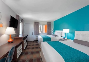 2-Star Hotel ∙ Howard Johnson by Wyndham San Diego Hotel Circle