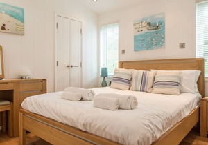 2 Tree Tops, LANREATH