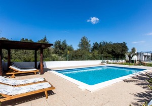 200 m² Villa ∙ 4 bedrooms ∙ 8 guests