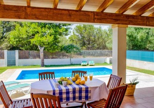 218 m² Villa ∙ 3 bedrooms ∙ 6 guests