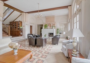 220 m² House ∙ 5 bedrooms ∙ 15 guests