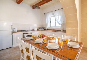 220 m² Villa ∙ 4 bedrooms ∙ 9 guests