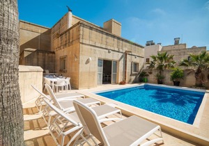 220 m² Villa ∙ 4 bedrooms ∙ 9 guests