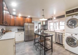 225 6th Avenue Unit 3