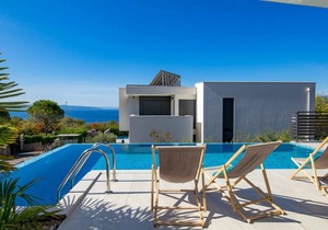 230 m² Apartment ∙ 4 bedrooms ∙ 8 guests