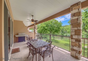 240 m² Apartment ∙ 6 bedrooms ∙ 14 guests