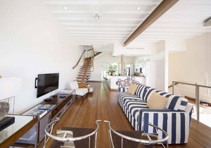 250 m² Apartment ∙ 2 bedrooms ∙ 4 guests