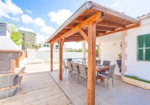 261 m² Villa ∙ 5 bedrooms ∙ 10 guests