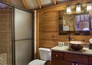 2BR Yurt Shenandoah Xing Resort w/Amenities