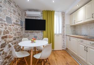3 - beautiful modern apt in the heart of Split