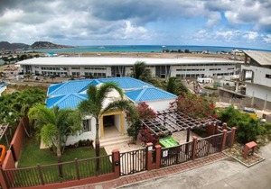 3 Bed Villa Sleeps 6 Pool Priv Patio