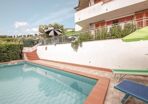 3 bedroom accommodation in Corsanico-Massarosa LU