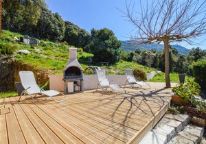 3 bedroom accommodation in Casalabriva