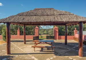 3 bedroom accommodation in El Garrobo