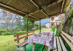 3 bedroom accommodation in Pratovecchio (AR)