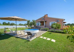 3 bedroom accommodation in Bibici