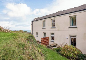 3 bedroom accommodation in Coverack