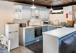 3 bedroom accommodation in Weybourne