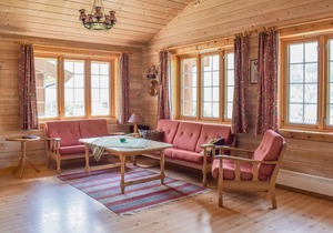 3 bedroom accommodation in Olden