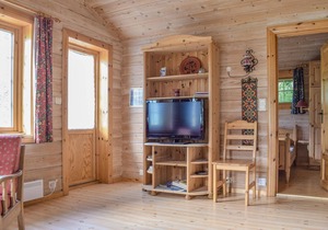 3 bedroom accommodation in Olden