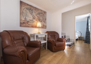 3 bedroom apt near Av. Liberdade